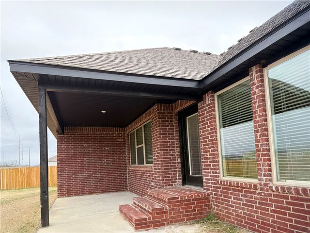 2702 N Bailey Street, Siloam Springs, AR 72761