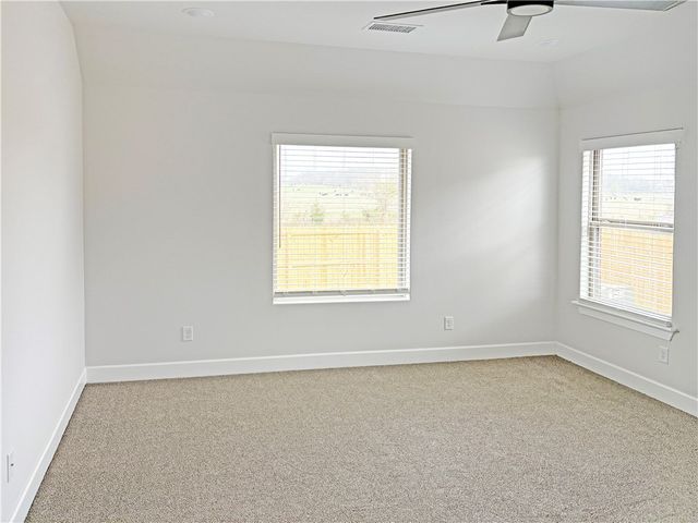 2702 N Bailey Street, Siloam Springs, AR 72761