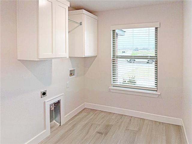 2702 N Bailey Street, Siloam Springs, AR 72761