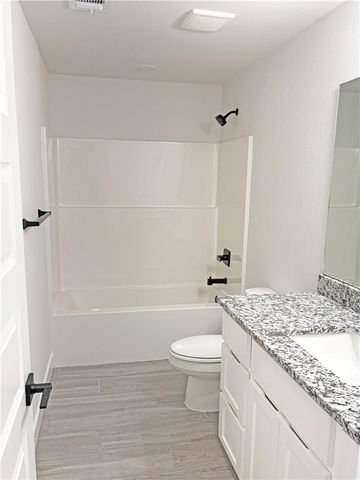 2702 N Bailey Street, Siloam Springs, AR 72761