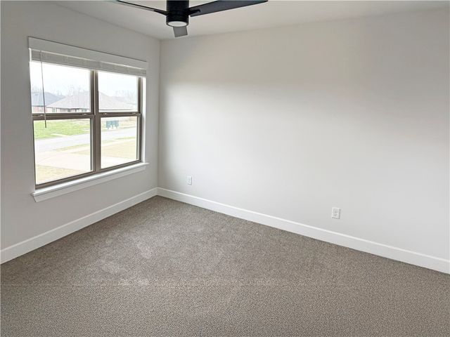 2702 N Bailey Street, Siloam Springs, AR 72761