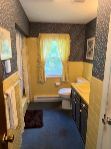 161 Raymond Dr, Hampden, MA 01036