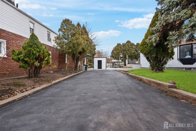 68 Port Reading Avenue, Woodbridge Proper, NJ 07095