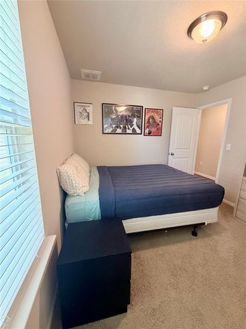 13940 Heywood DR, Pflugerville, TX 78660