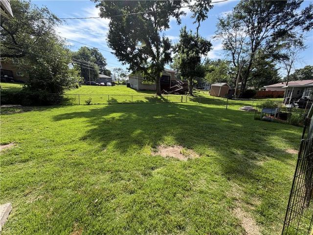 4923 Evanston Avenue, Kansas City, MO 64133