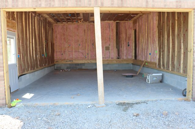 734 Southern Pine Trl, Clarksville, TN 37043