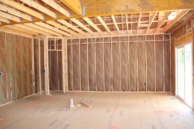 734 Southern Pine Trl, Clarksville, TN 37043