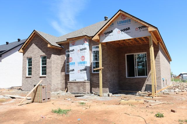 734 Southern Pine Trl, Clarksville, TN 37043