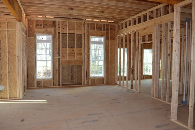 734 Southern Pine Trl, Clarksville, TN 37043