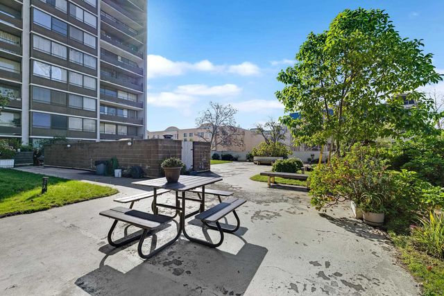 801 Franklin St 1022, Oakland, CA 94607