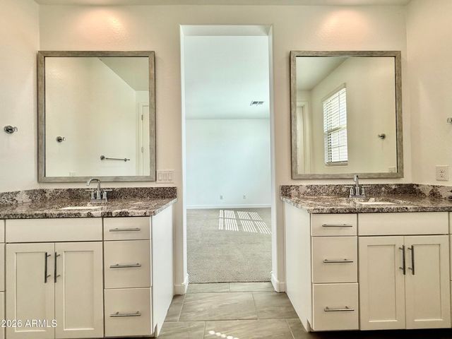 9923 E TILLMAN Avenue, Mesa, AZ 85212