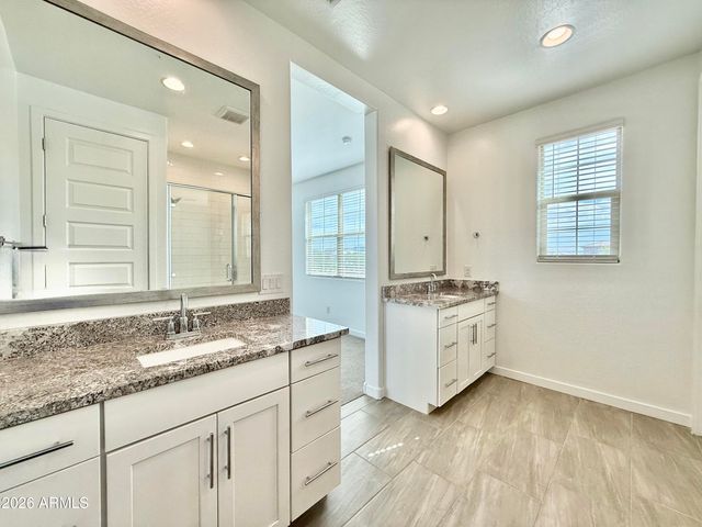 9923 E TILLMAN Avenue, Mesa, AZ 85212