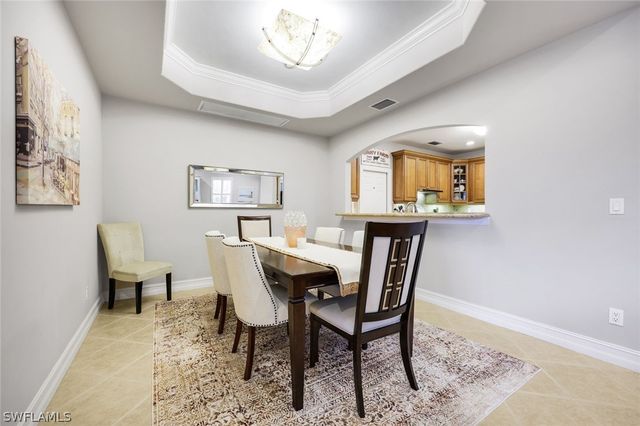 2858 Tiburon BLVD E 101, Naples, FL 34109