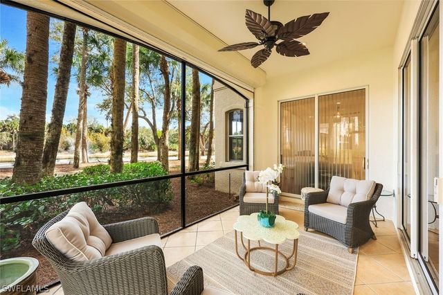 2858 Tiburon BLVD E 101, Naples, FL 34109