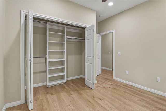 1626 Cree TRL, Kingsland, TX 78639