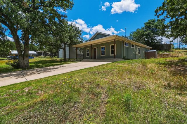 1626 Cree TRL, Kingsland, TX 78639