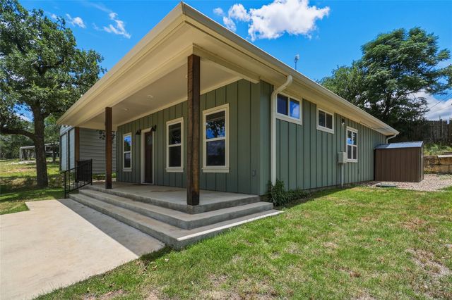 1626 Cree TRL, Kingsland, TX 78639