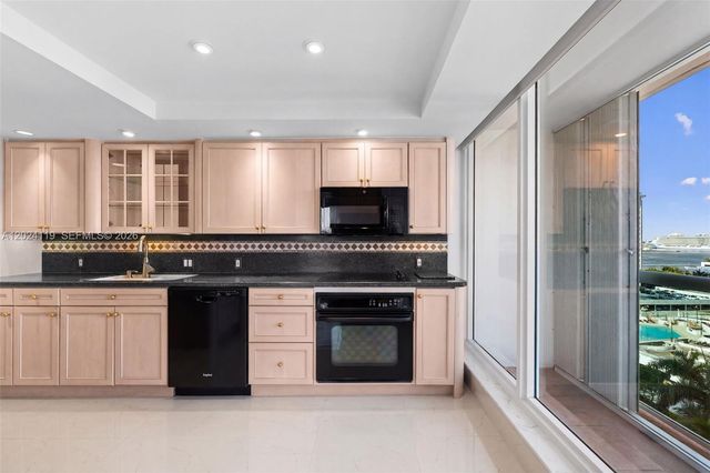 2100 S Ocean Lane 701, Fort Lauderdale, FL 33316