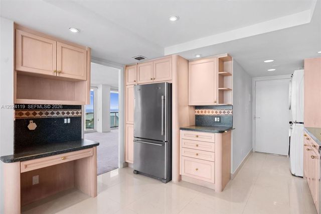 2100 S Ocean Lane 701, Fort Lauderdale, FL 33316
