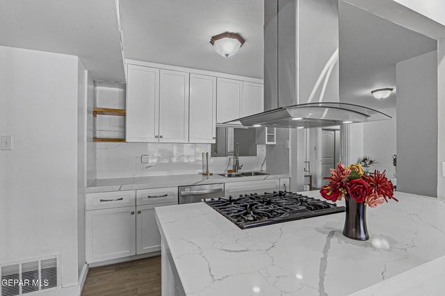609 ALETHEA PARK Drive, El Paso, TX 79902