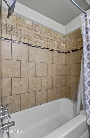 609 ALETHEA PARK Drive, El Paso, TX 79902