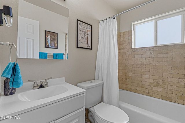 609 ALETHEA PARK Drive, El Paso, TX 79902