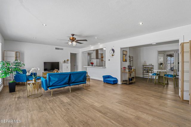 609 ALETHEA PARK Drive, El Paso, TX 79902