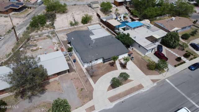609 ALETHEA PARK Drive, El Paso, TX 79902