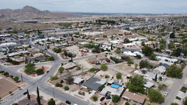 609 ALETHEA PARK Drive, El Paso, TX 79902