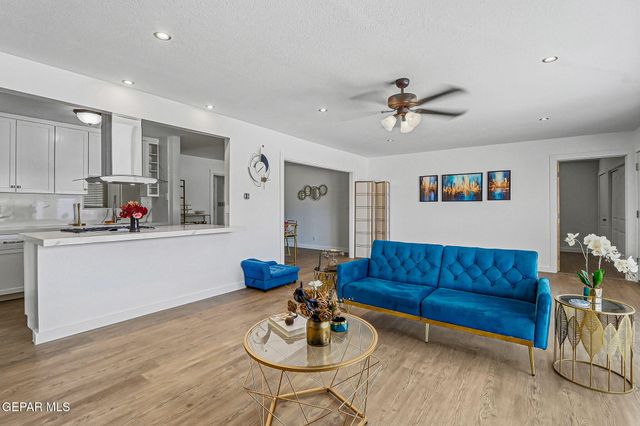 609 ALETHEA PARK Drive, El Paso, TX 79902