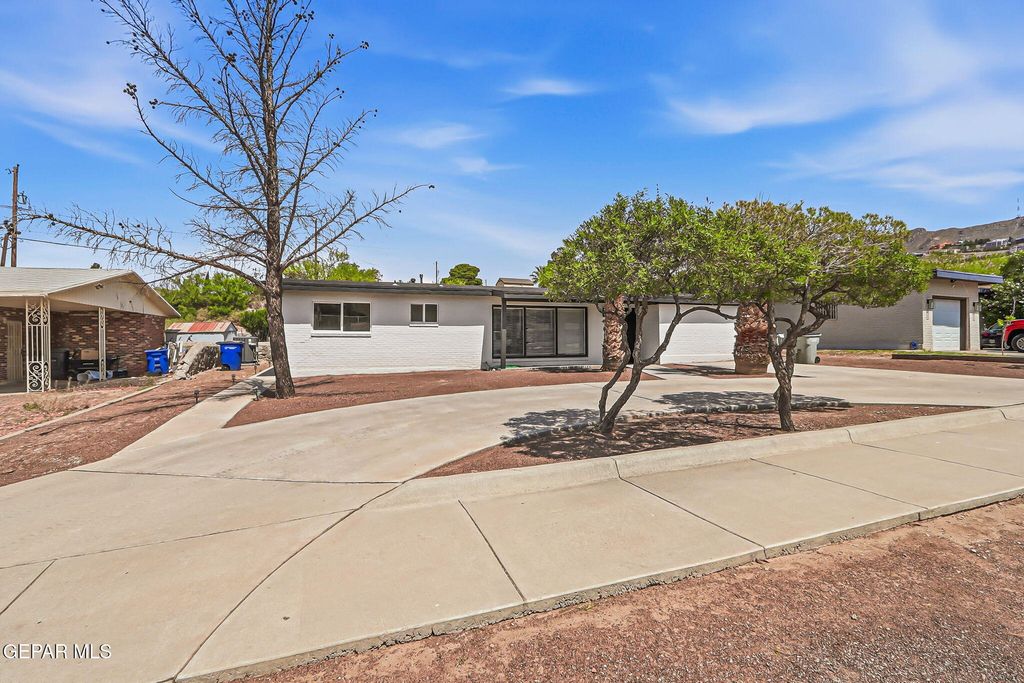 609 ALETHEA PARK Drive, El Paso, TX 79902