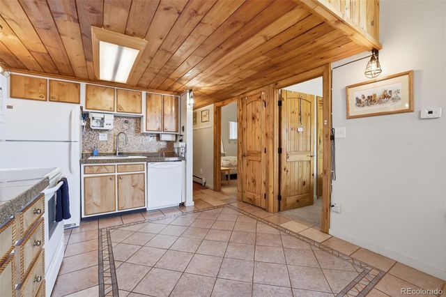 2424 Ryan Gulch Court 304, Silverthorne, CO 80498