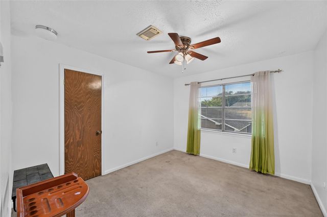 8111 Ivan Reid Drive, Houston, TX 77040