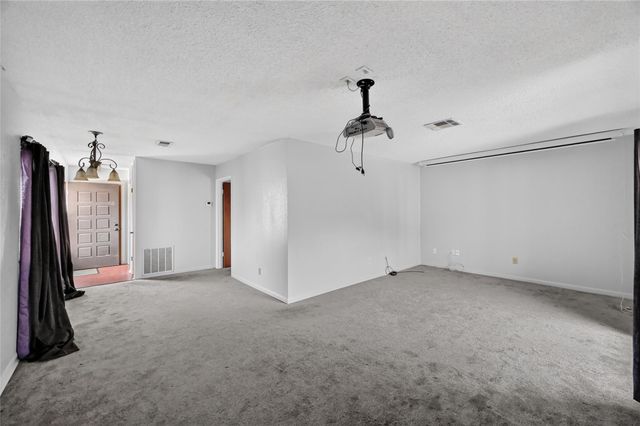 8111 Ivan Reid Drive, Houston, TX 77040