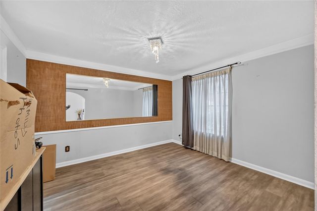 8111 Ivan Reid Drive, Houston, TX 77040