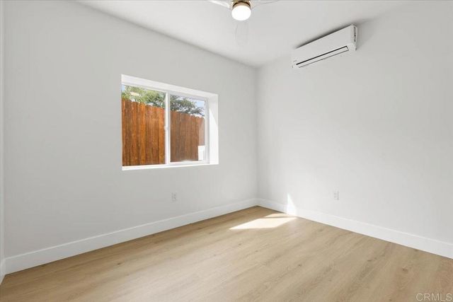 785 Lemon Avenue 1-4, Vista, CA 92084