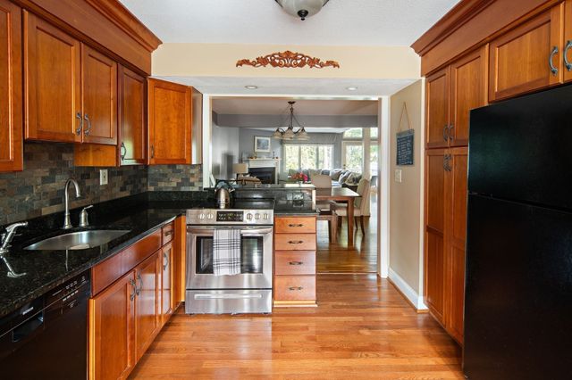 1200 Salem St 135, Lynnfield, MA 01940