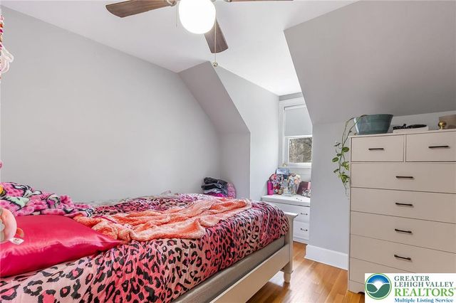 657 Beverly Drive, South Whitehall Twp, PA 18104