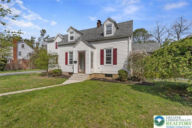 657 Beverly Drive, South Whitehall Twp, PA 18104
