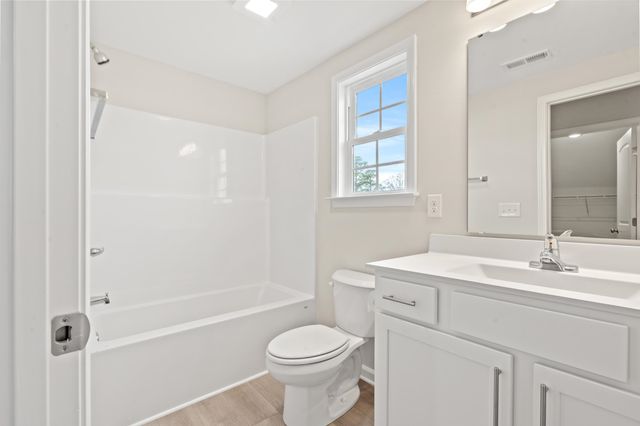 932 Woodside Dr., Conway, SC 29526