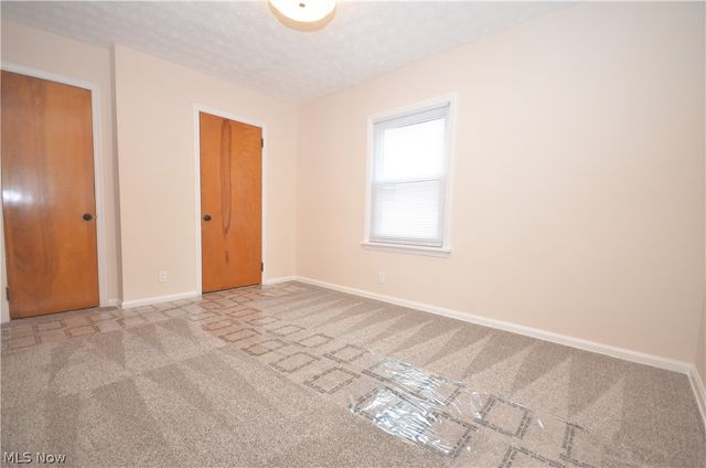 154 E Brookside Avenue, Akron, OH 44301