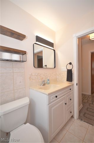 154 E Brookside Avenue, Akron, OH 44301