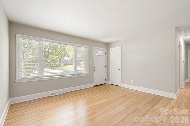 1914 Kilborne Drive, Charlotte, NC 28205