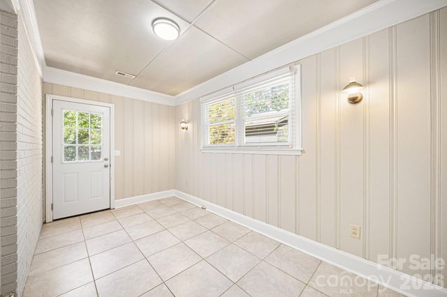1914 Kilborne Drive, Charlotte, NC 28205