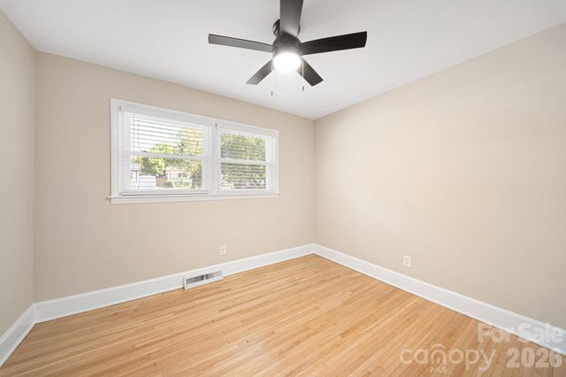 1914 Kilborne Drive, Charlotte, NC 28205