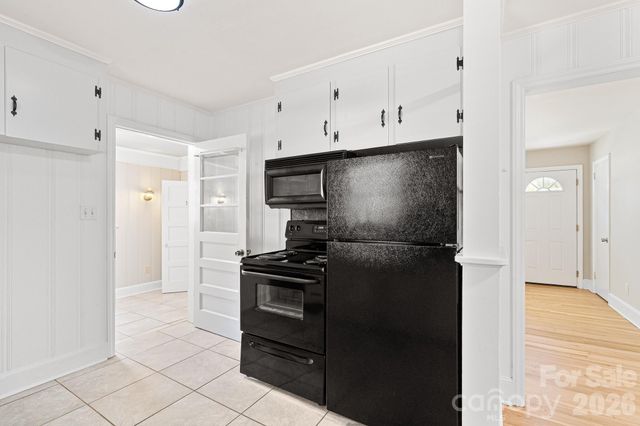 1914 Kilborne Drive, Charlotte, NC 28205