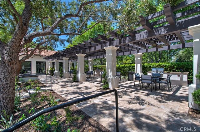 235 Tall Oak, Irvine, CA 92603