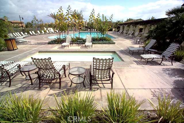 235 Tall Oak, Irvine, CA 92603