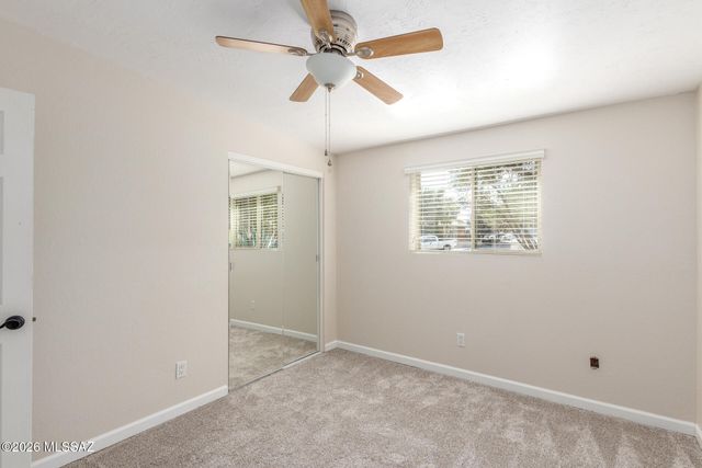 929 N Chalet Avenue, Tucson, AZ 85748