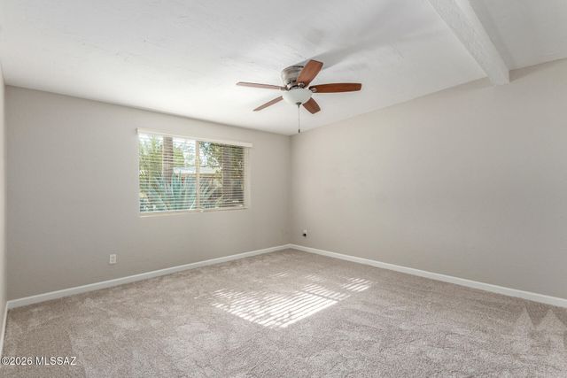 929 N Chalet Avenue, Tucson, AZ 85748